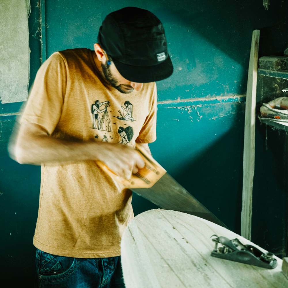 Balsa House Surfboard shop in Montañita